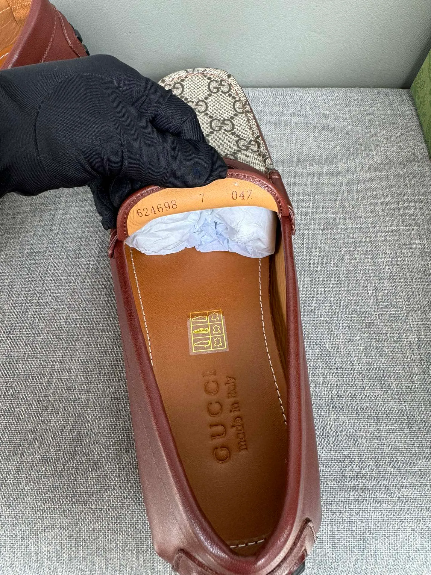 Batch 740💰[strong][strong][strong] Original order quality, new counter styles synchronized, Gucci counter new styles, handmade men's driving shoes, beanie shoes, slip-on shoes, lazy shoes, exquisite hand-stitching, workmanship details comparable to counters, Italian imported cowhide, water-dyed cowhide lining, tree paste leather feet, sweat-absorbent and deodorant, black, gray, blue, burgundy, 39-44 in large quantities in stock (38, 45 custom-made)